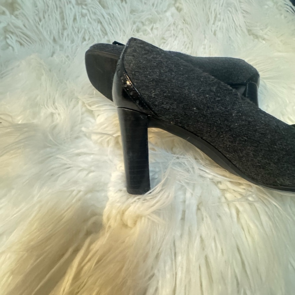 Stuart Weitzman Vintage Fringe Wool Blend with Buckle Y2K size 6 - Picture 6 of 8
